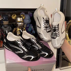 Damen Sportliche Sneakers mit innovativem Schnürsystem und atmungsaktiver Sohle R&B