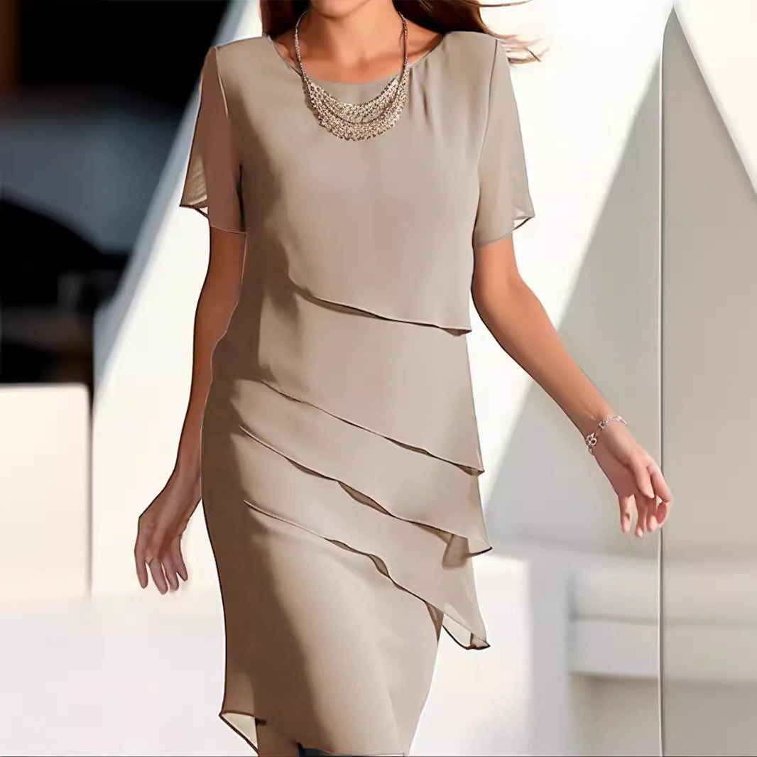 Damen Elegantes und fließendes Kleid mit Layering-Effekt R&B