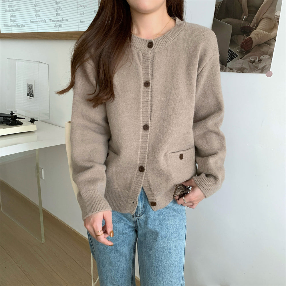 Damen Kuschelige Strickjacke mit praktischen Taschen R&B