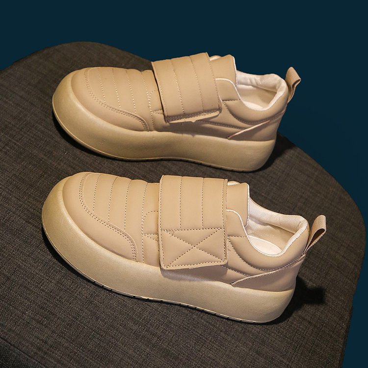 Damen trendige Slip-On Sneakers mit gepolsterter Oberfläche R&B