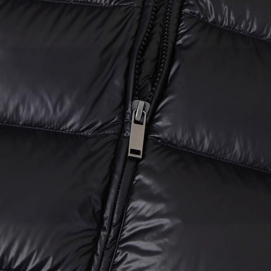 Damen gefütterte Kapuzenjacke mit eleganter Steppung R&B