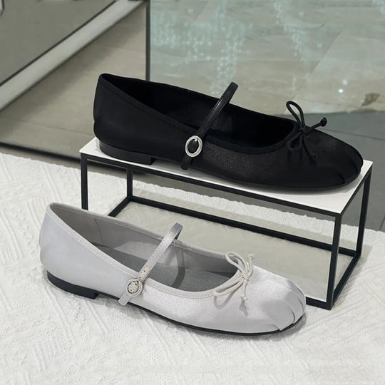 Damen Ballerinas mit verstellbarem Riemen und zierlichem Schleifendetail R&B