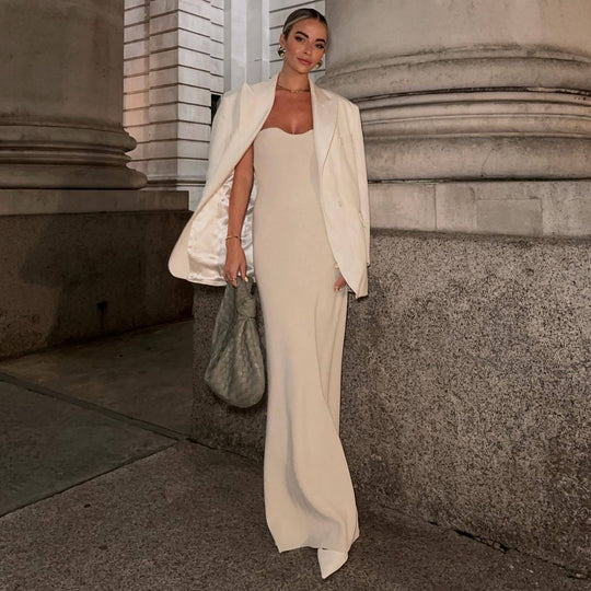 Damen Maxikleid mit schmalem Schnitt und herzförmigem Ausschnitt R&B