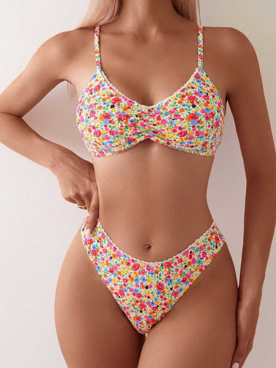Damen Triangel-Bikini mit floralem Muster und feinen Details R&B