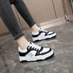 Damen Sportliche Sneakers mit robustem Obermaterial und dämpfendem Sohlenprofil R&B