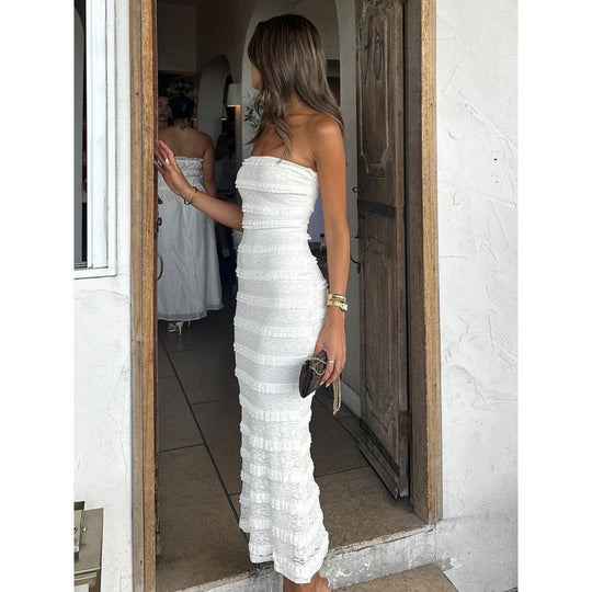Damen Sommerliches Rüschenkleid mit tailliertem Schnitt und schmalen Trägern R&B