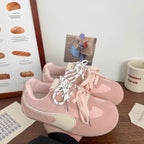 Damen Moderne Sneaker aus hochwertigem Wildleder und atmungsaktivem Obermaterial