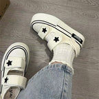 Damen Sneaker mit doppeltem Klettverschluss und verspielter Sternapplikation R&B
