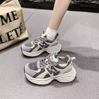 Damen Sportliche Sneakers mit atmungsaktivem Mesh-Obermaterial und flexibler Dämpfung R&B