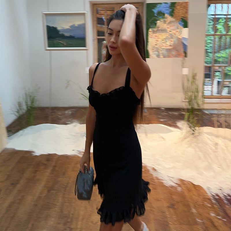 Damen Verspieltes Minikleid mit Rüschendetails und Spaghetti-Trägern R&B