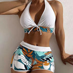 Damen Bikini-Set mit verspieltem Halter-Oberteil und sportlicher Shorts R&B