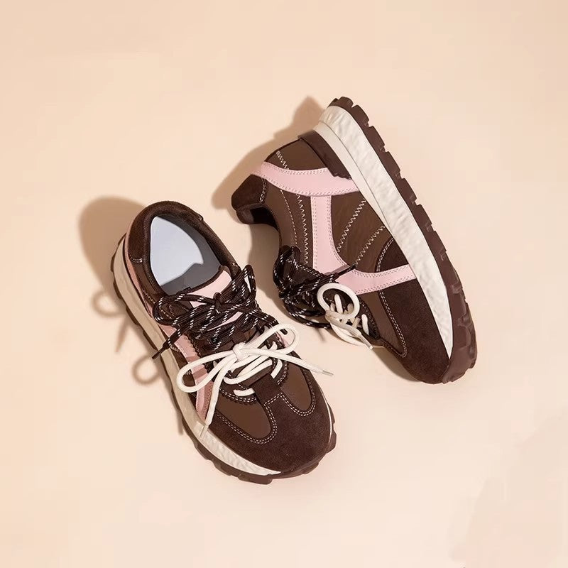 Damen Sportliche Sneakers mit hochelastischer Sohle und modischen Akzenten R&B