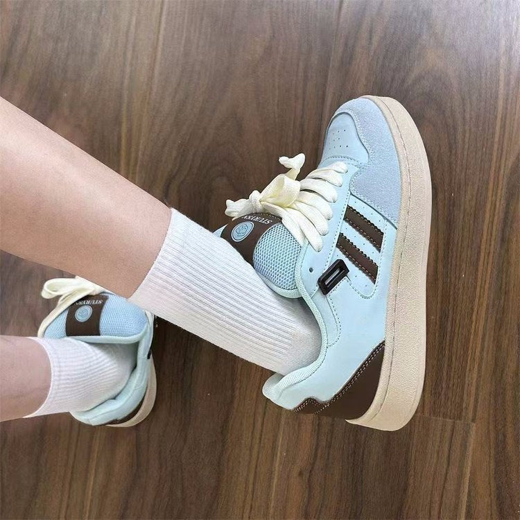 Damen Sportliche Lifestyle Sneakers mit modischem Retro-Design