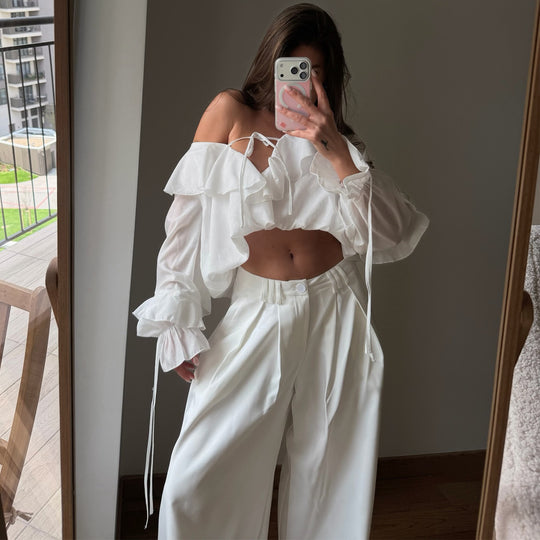 Damen Bluse mit voluminösen Rüschendetails und Kapitänsärmeln R&B