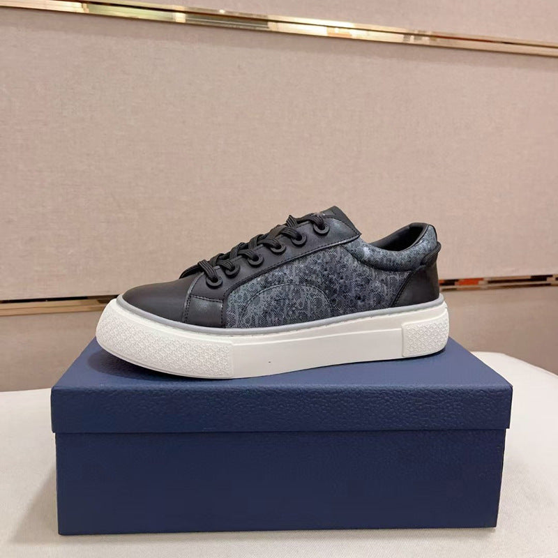 Damen Design Sneakers mit strukturiertem Obermaterial und komfortabler Sohle R&B