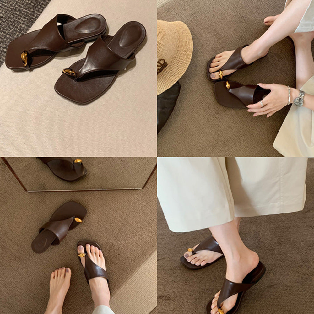 Damen Elegante Zehentrenner-Sandalen mit goldfarbener Applikation R&B