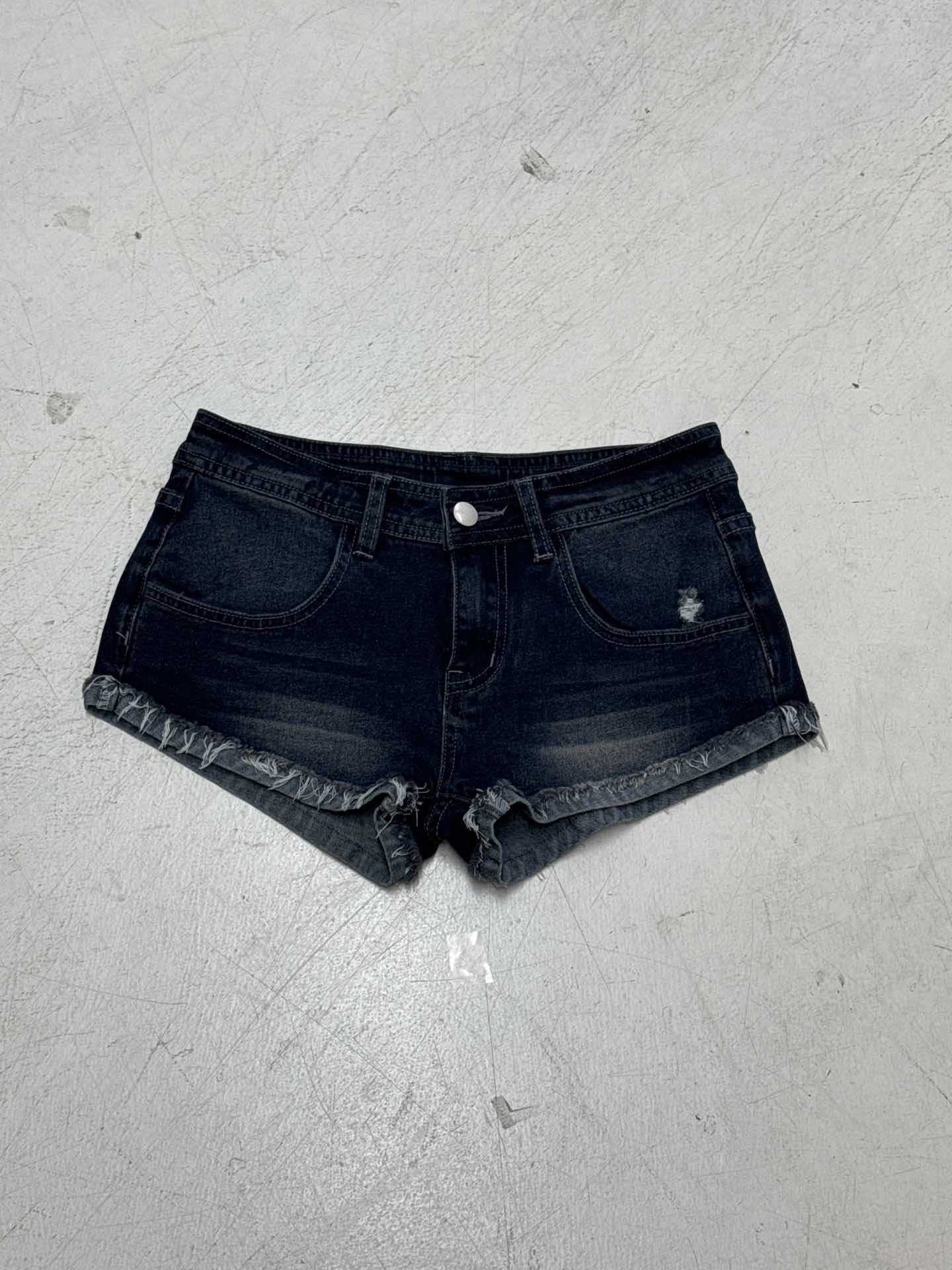 Damen Denim-Shorts mit ausgefranstem Saum R&B