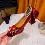 Damen verzierte und elegante Absatzschuhe