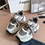 Damen Sportliche Sneakers mit atmungsaktivem Obermaterial und stabiler Profilsohle R&B
