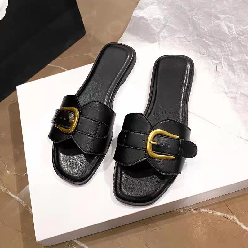 Damen modische Badeschuhe mit trendigem Riemen und goldfarbener Schnalle R&B