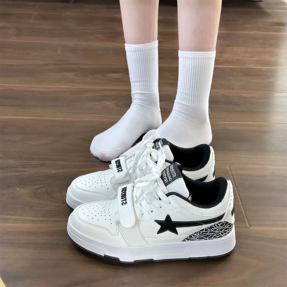 Damen Sneakers mit doppeltem Klettverschluss und atmungsaktiver Obermaterialstruktur