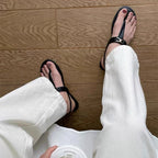 Damen elegante Zehentrenner-Sandalen mit modischem Riemendesign R&B