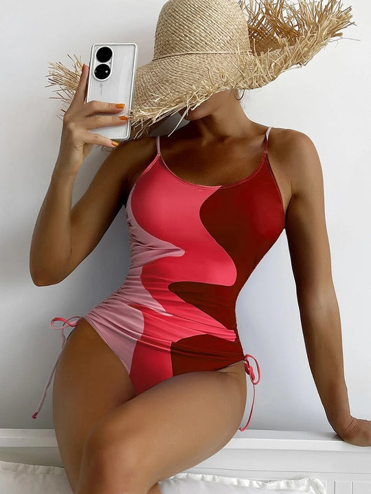 Damen Einteiler-Badeanzug mit verspielten Cut-Outs und floralem Design R&B