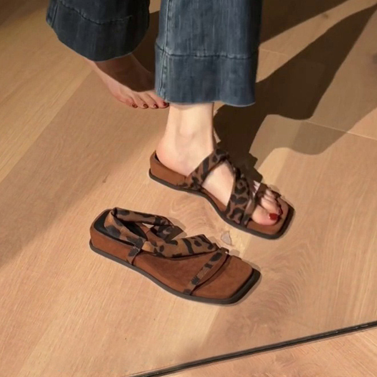 Damen Elegante Sandalen mit umschlingendem Riemen