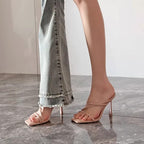 Damen elegante offene Mules mit kunstvollem Riemen-Design und stilechtem Absatz R&B