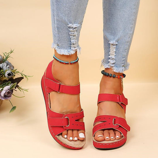 Damen komfortable Sandalen mit verstellbaren Riemen und anatomischem Fußbett R&B