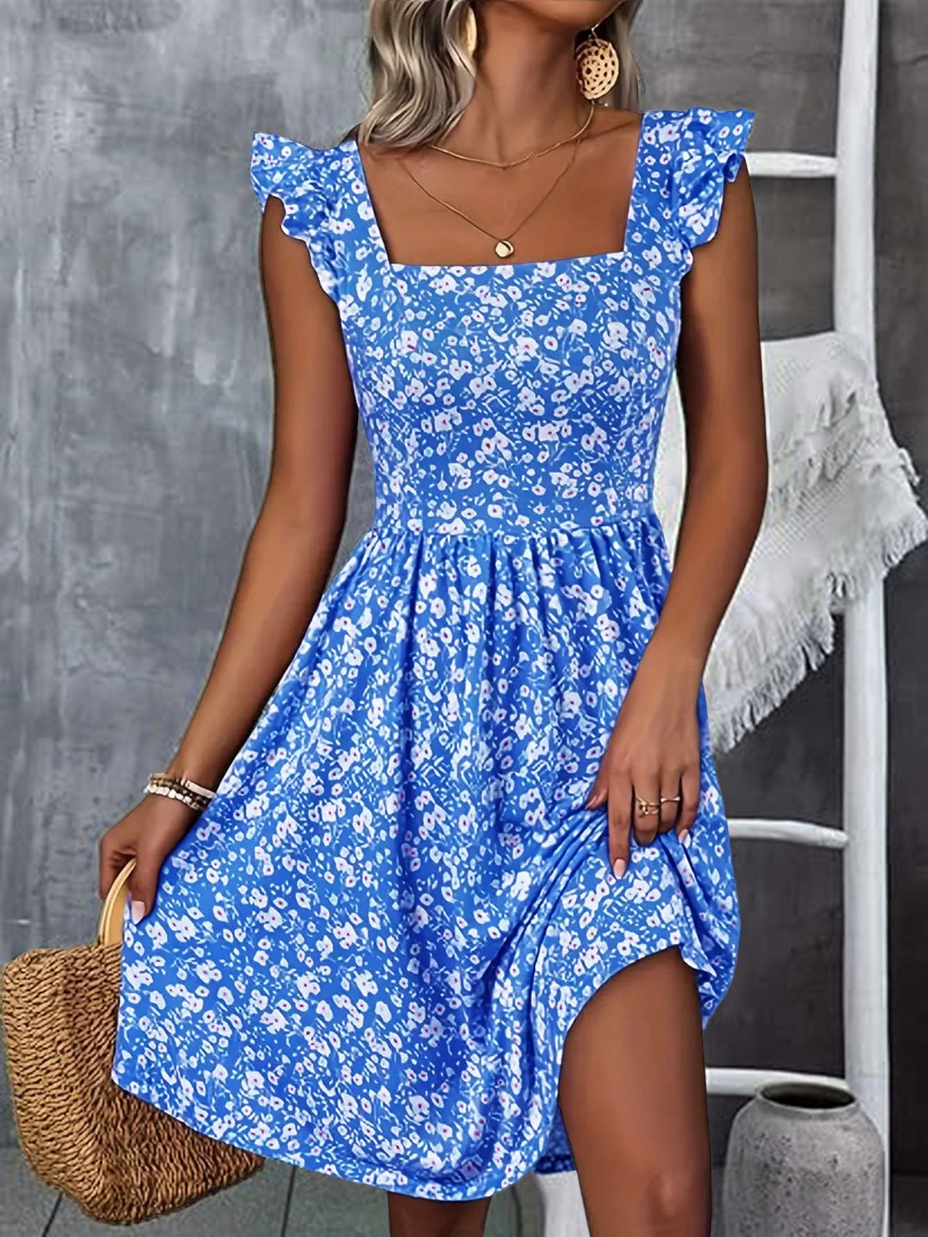 Damen Blumenkleid mit fließendem Rock und Rüschendetails R&B
