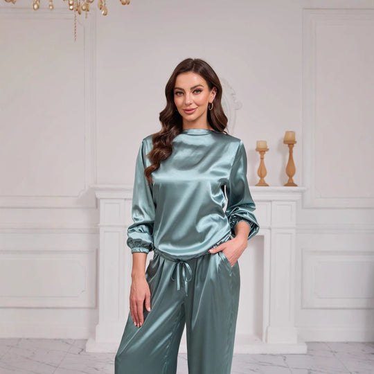 Damen Satin Freizeitanzug mit weitem Schnitt und eleganten Details R&B