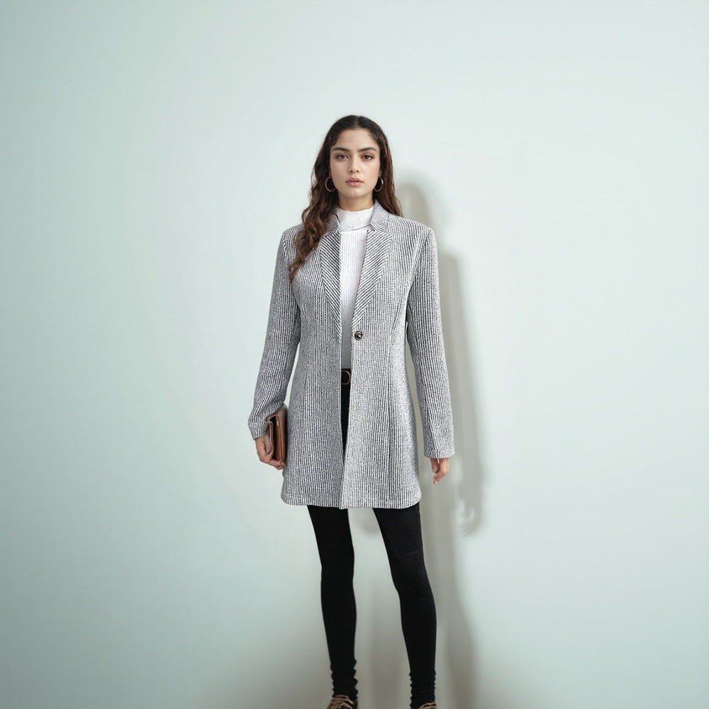 Damen eleganter Strickblazer mit Reverskragen und subtiler Rippstruktur R&B
