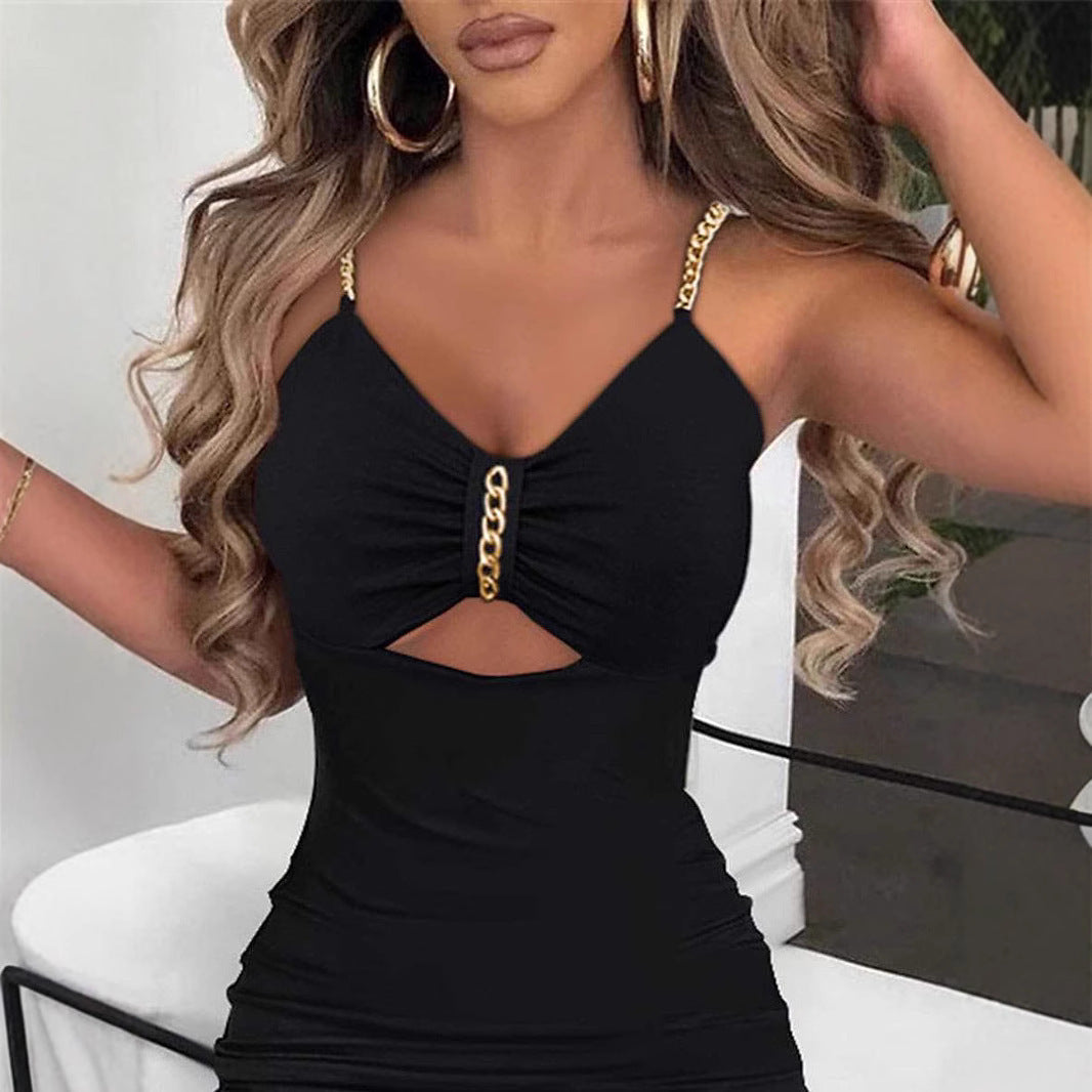 Damen Elegantes Maxikleid mit seitlichem Schlitz und dekorativem Kettendetail