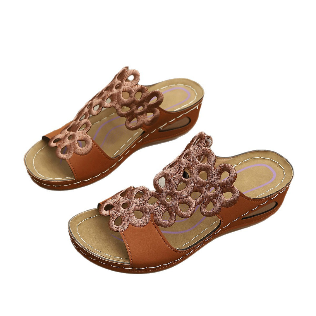 Damen Wedge-Sandalen mit elegantem Blumen-Design R&B