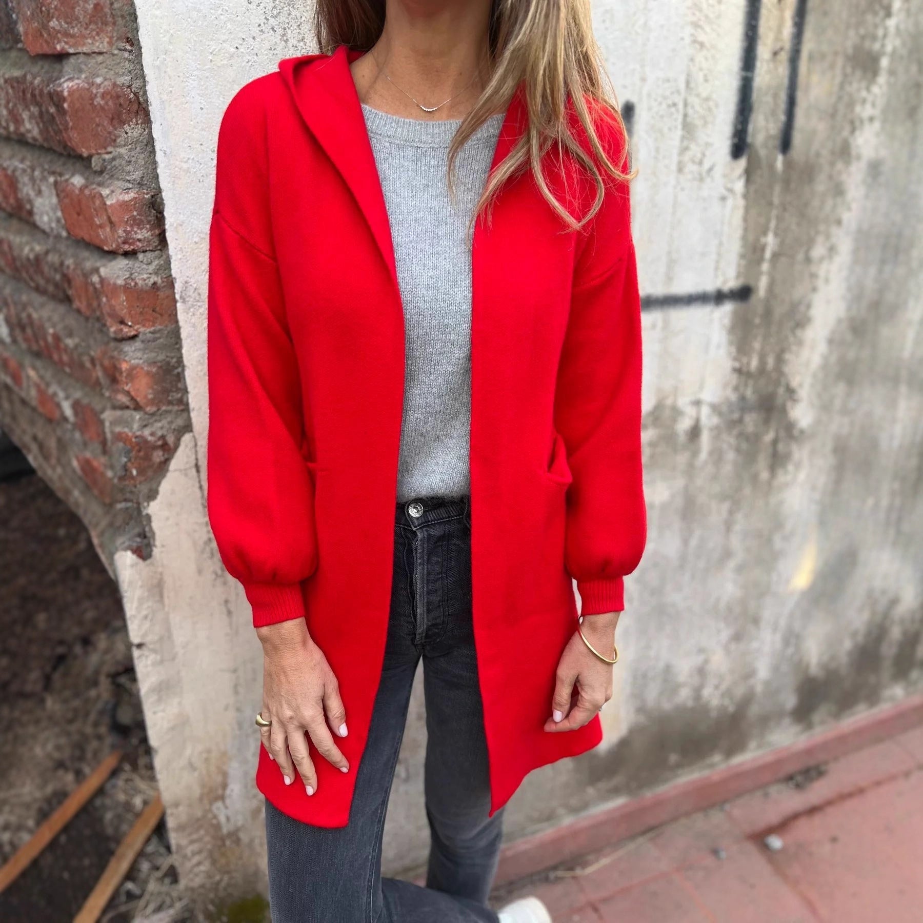 Damen Kuschelige Strickjacke mit Kapuze und Taschen R&B