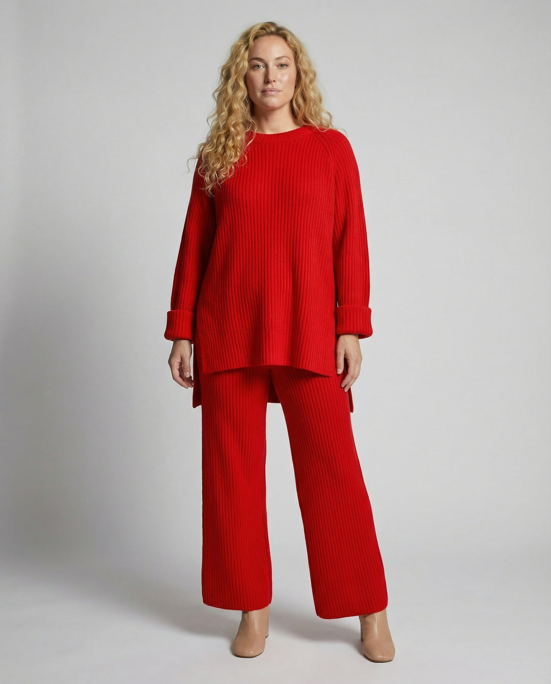 Damen Strickanzug mit weitem Schnitt und eleganten Details R&B