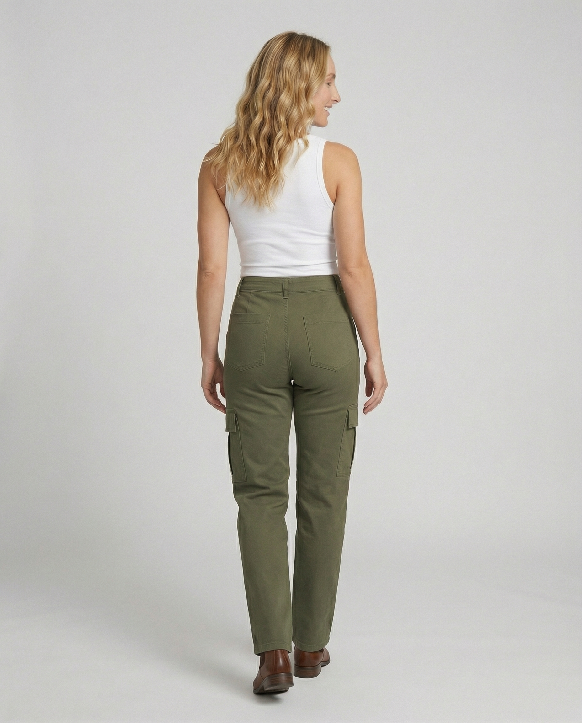 Cargohose Damen mit elastischem Bund und praktischen Taschen (weit)