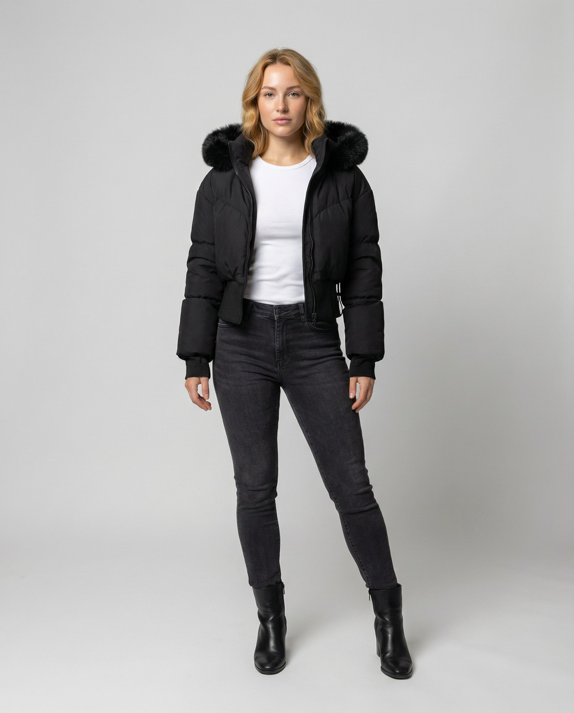 Stylische Warme Cropped Daunenjacke Damen | R&B