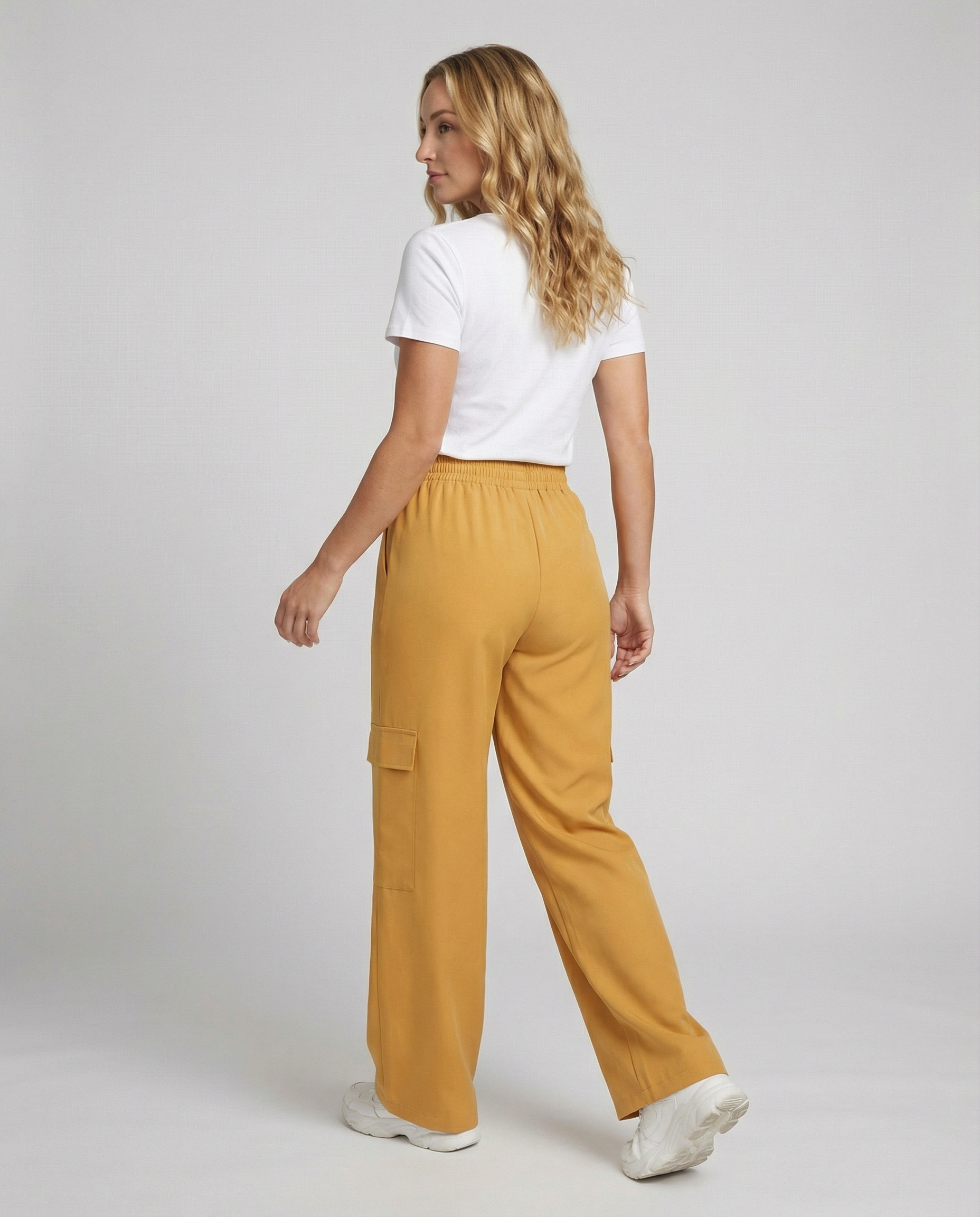 Damen Cargo-Hose mit weitem Schnitt und praktischen Taschen R&B