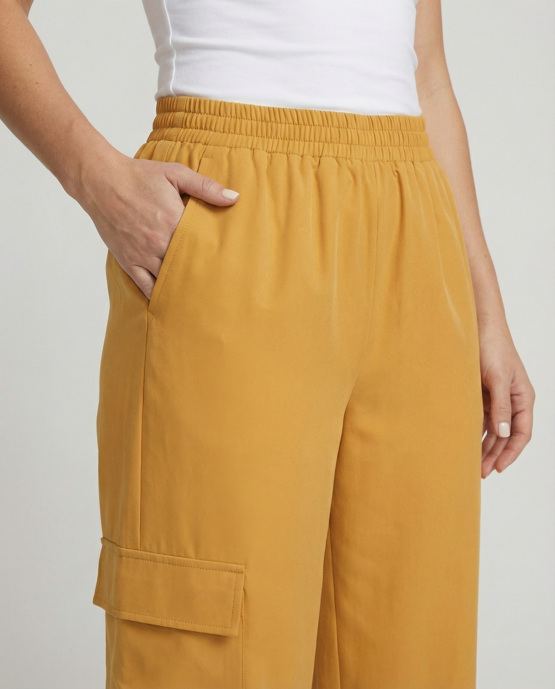 Damen Cargo-Hose mit weitem Schnitt und praktischen Taschen R&B