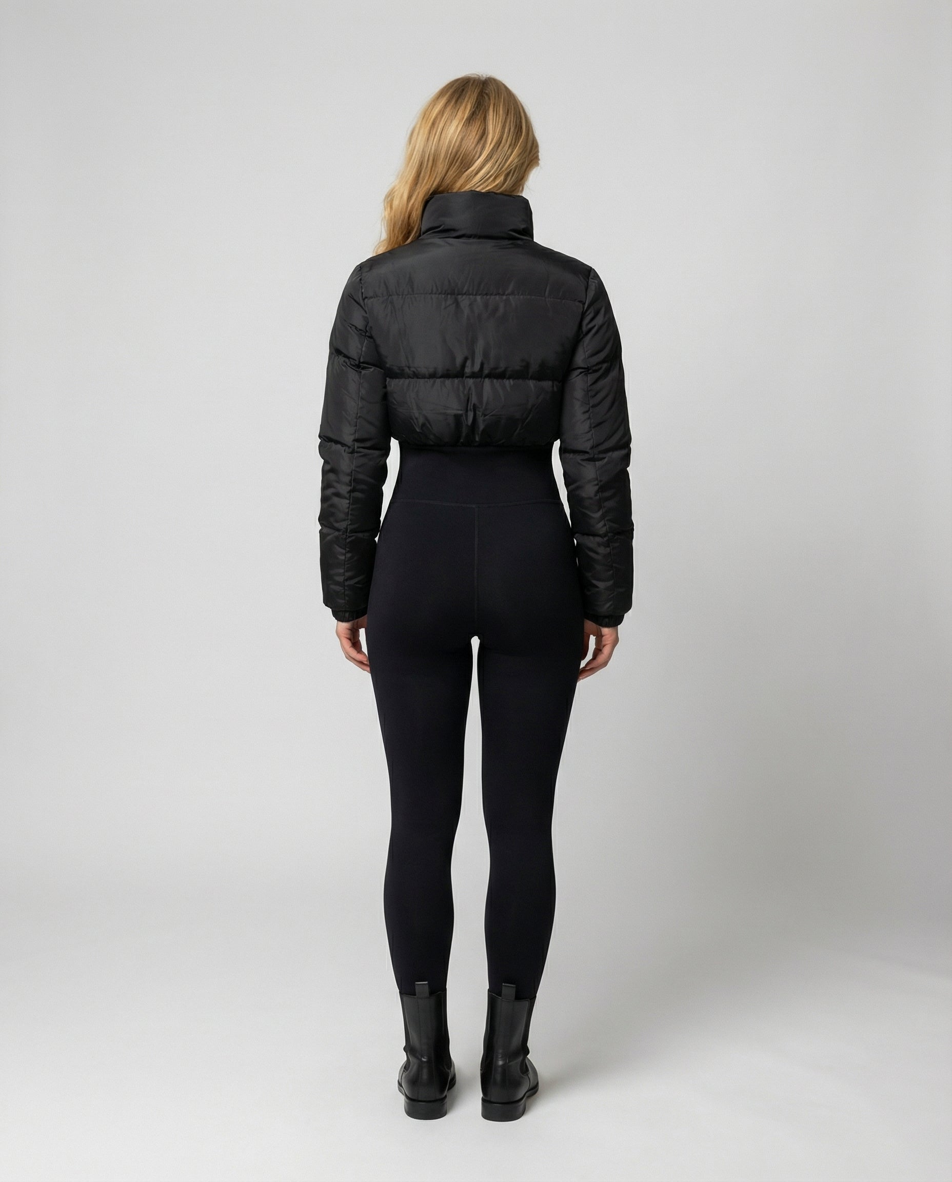 Taillierte Warme Daunenjacke Damen | R&B