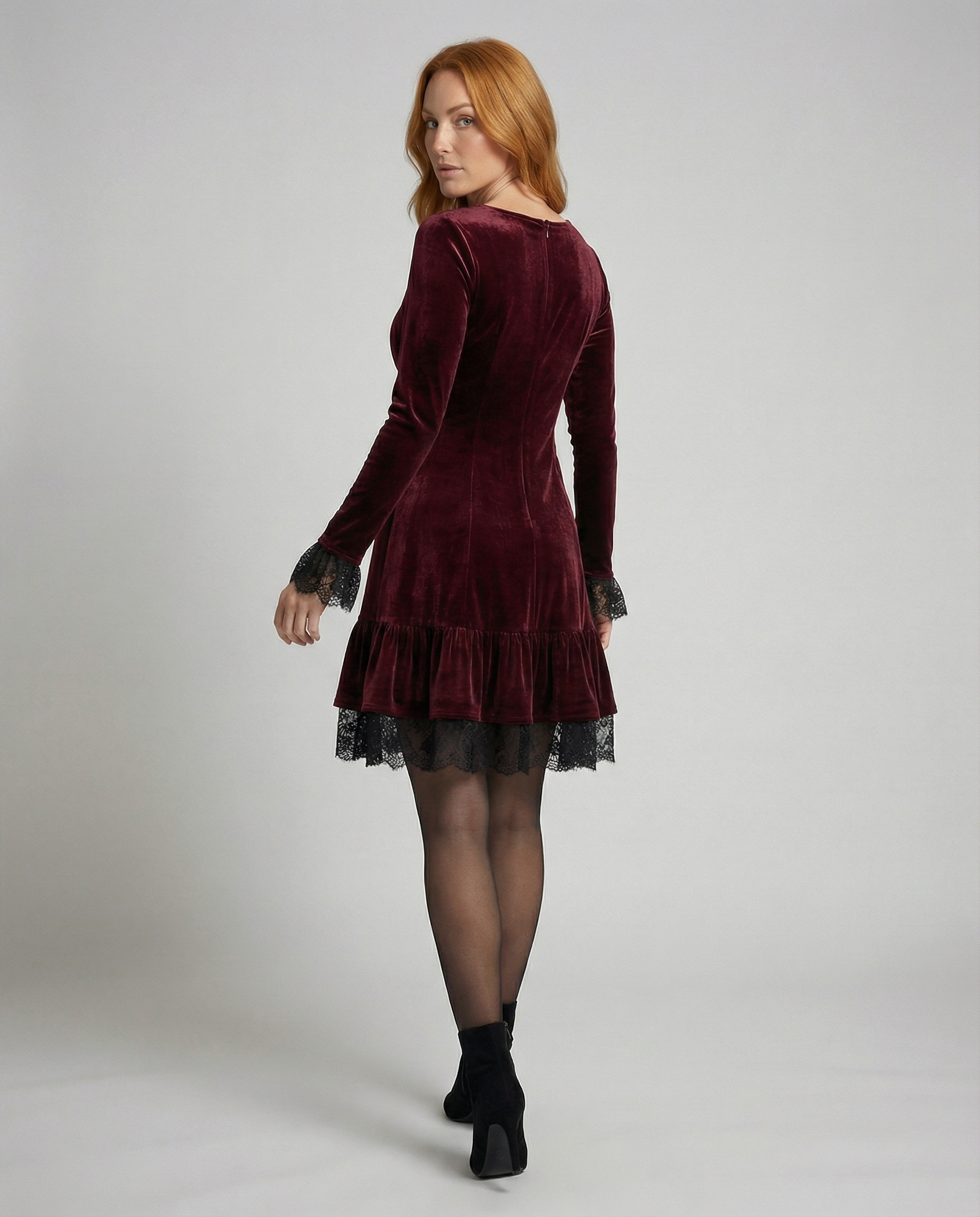 Damen Samt Minikleid mit Spitzenvolant und langen Ärmeln R&B