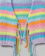 Warmer Stylischer Strick-Cardigan in Regenbogenfarben