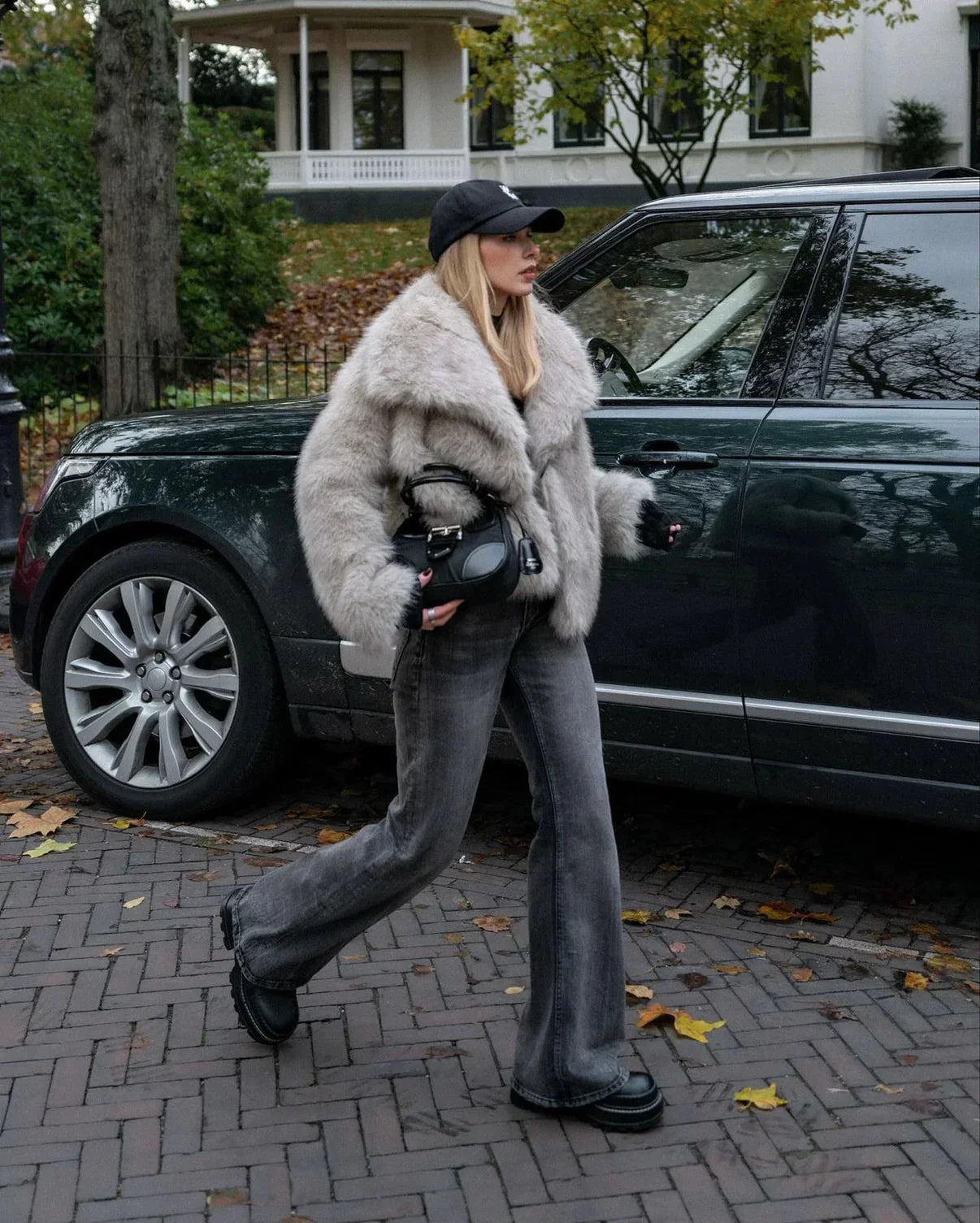 R&B | Felljacke - Kunstfell - Voluminös und Weich - Offene Front - Elegantes Statementstück