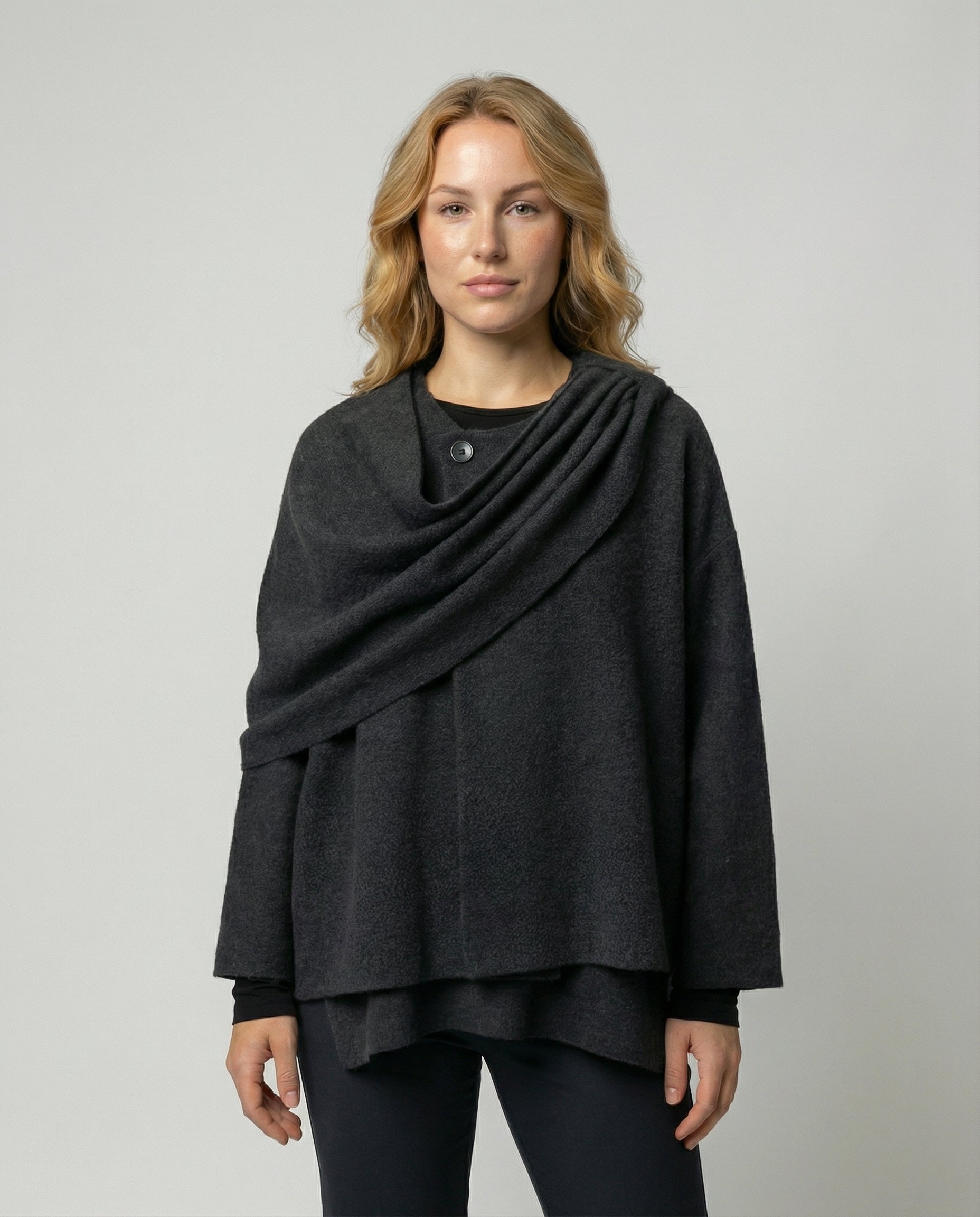 Viral Cape Mantel Damen | R&B