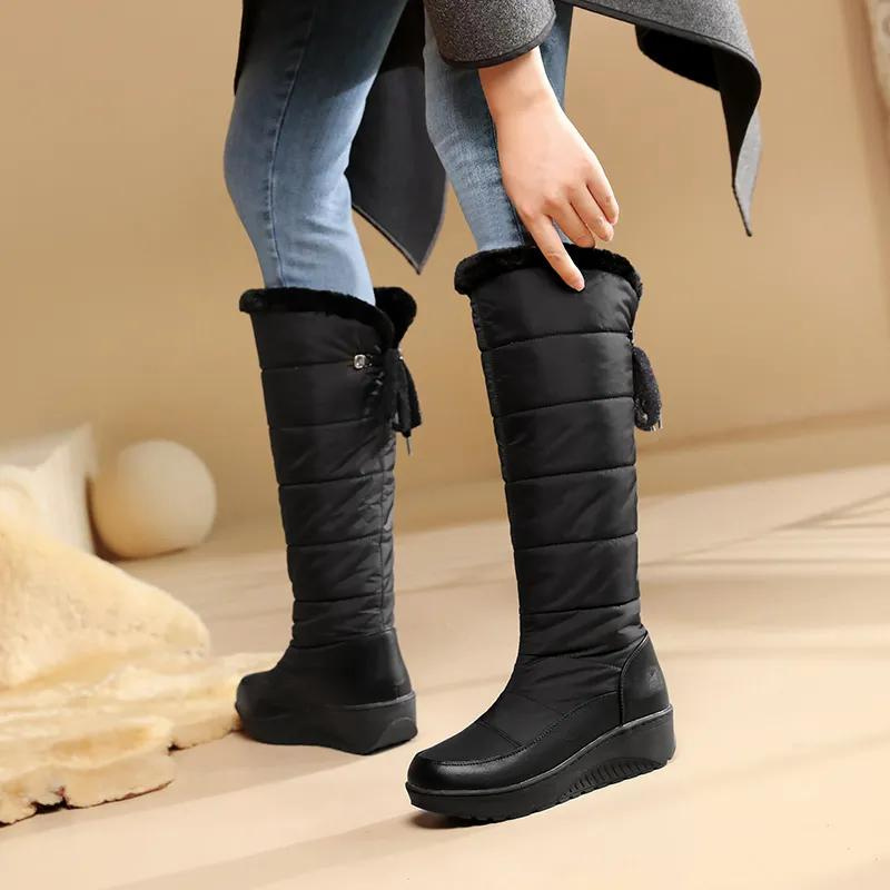 R&B | Plüsch Schnür-Winterstiefel für Frauen – Gemütlich & Stylisch