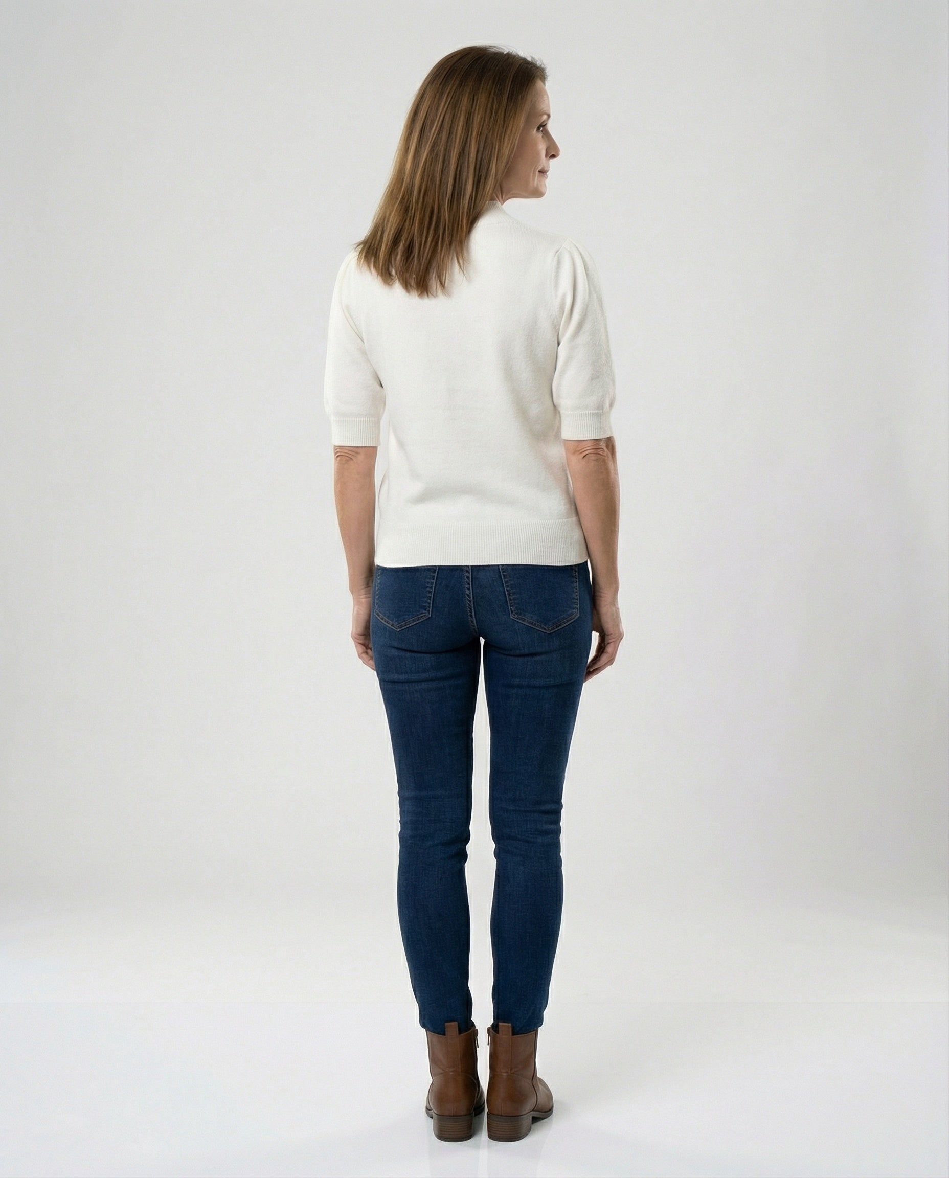 Product 15302732251466 - back_view