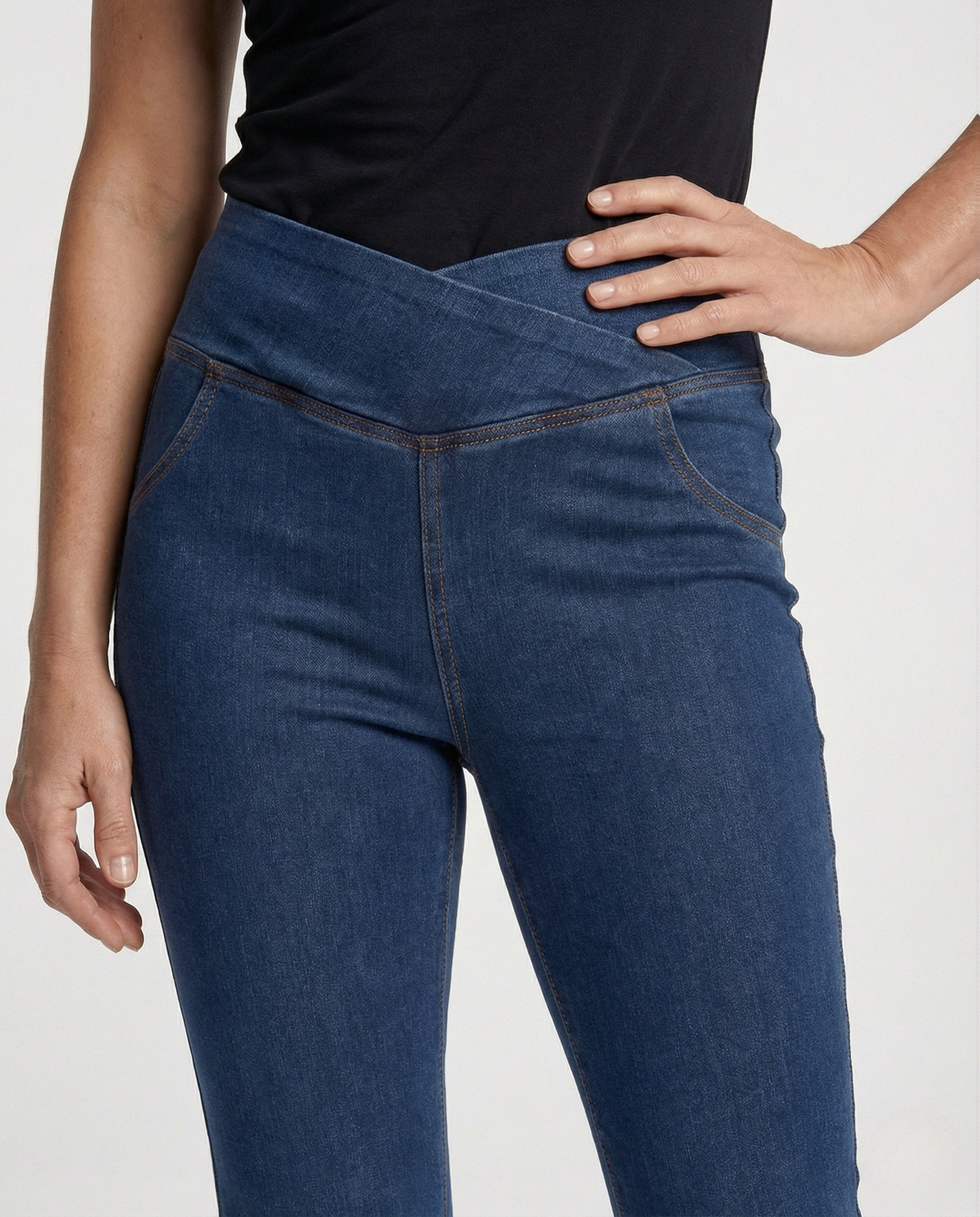Product 15479714971978 - close_up_detail