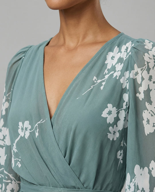 Product 15479716249930 - close_up_detail